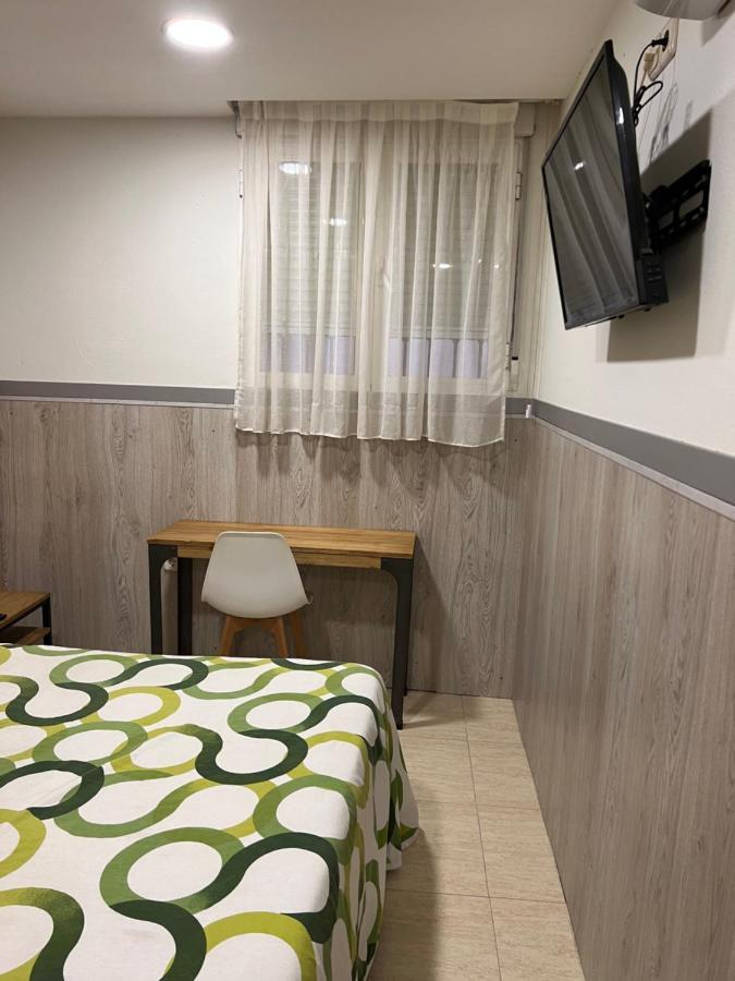 Olías del Rey Hostal 82 מראה חיצוני תמונה